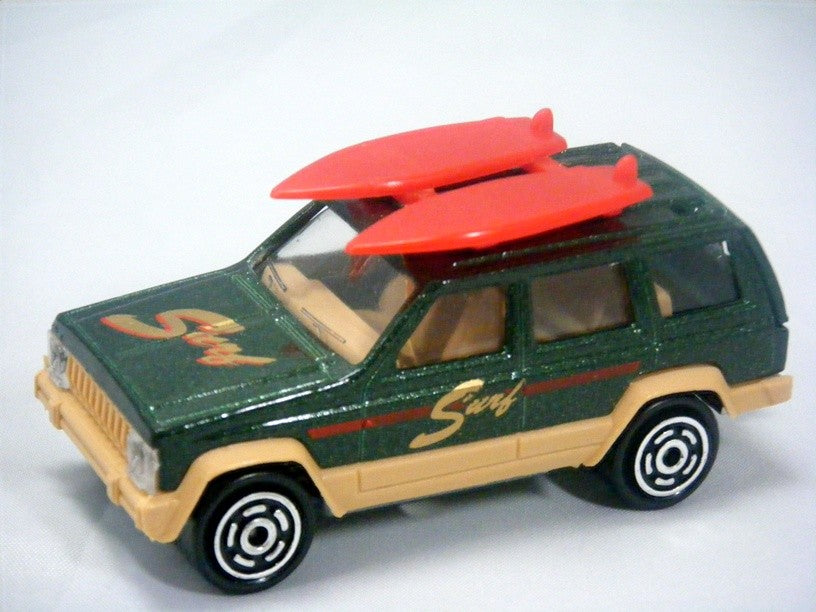 Majorette Jeep Cherokee with Surfboards
