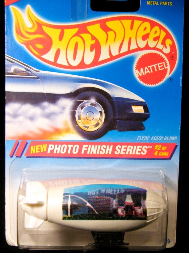 Hot Wheels Photo Finish Flying Aces Blimp