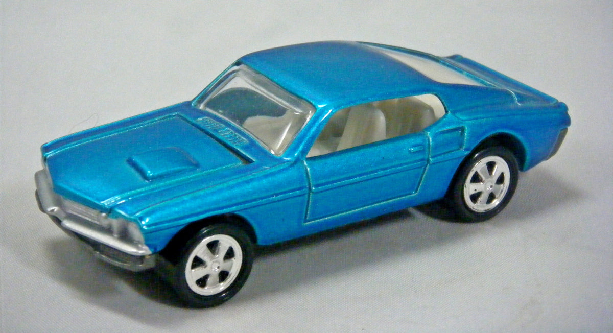 Johnny Lightning Commemoratives - Custom Ford Mustang Fastback