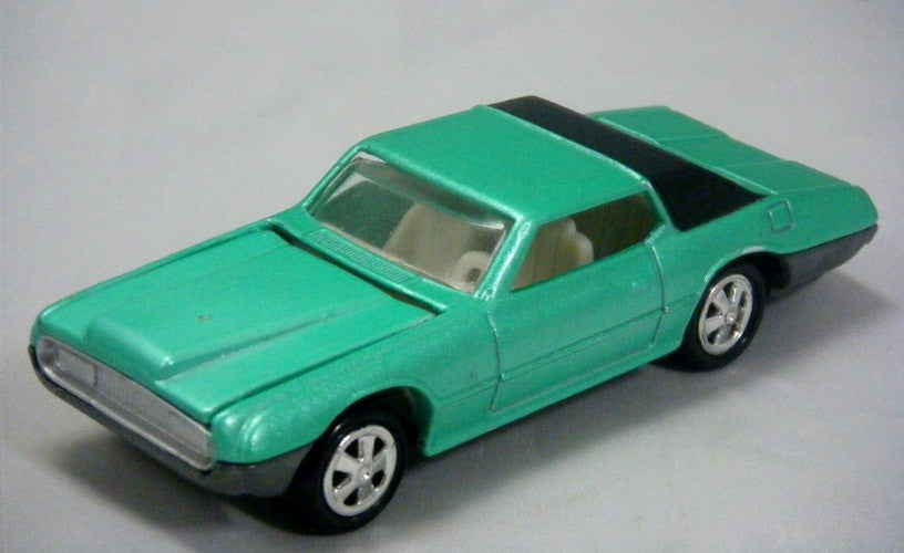 Johnny Lightning Commemorative Series - Custom Thunderbird