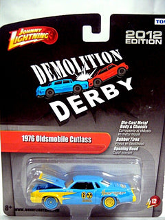 Johnny Lightning 2.0 Series - 1976 Oldsmobile Cutlass Demolition Derby
