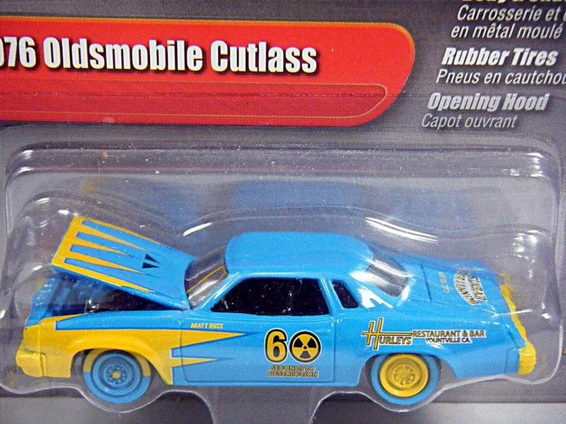 Johnny Lightning 2.0 Series - 1976 Oldsmobile Cutlass Demolition Derby