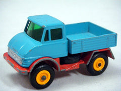 Matchbox Regular Wheels - Mercedes-Benz Unimog