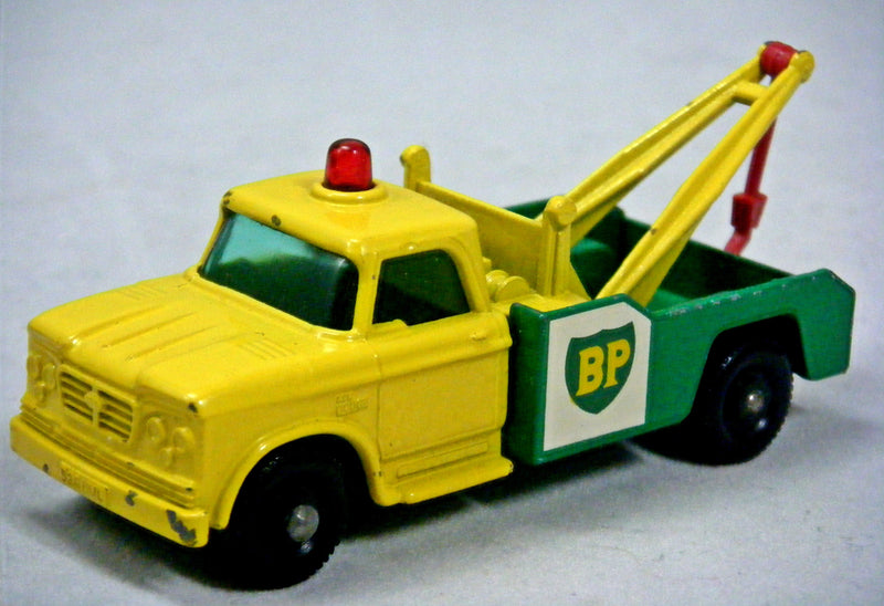 Matchbox Regular Wheels (13D-3) BP Dodge Tow Truck
