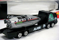 Majorette Trailers Series - Alien Space Ship Transporter