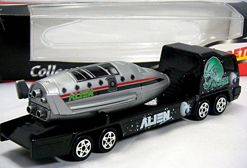 Majorette Trailers Series - Alien Space Ship Transporter