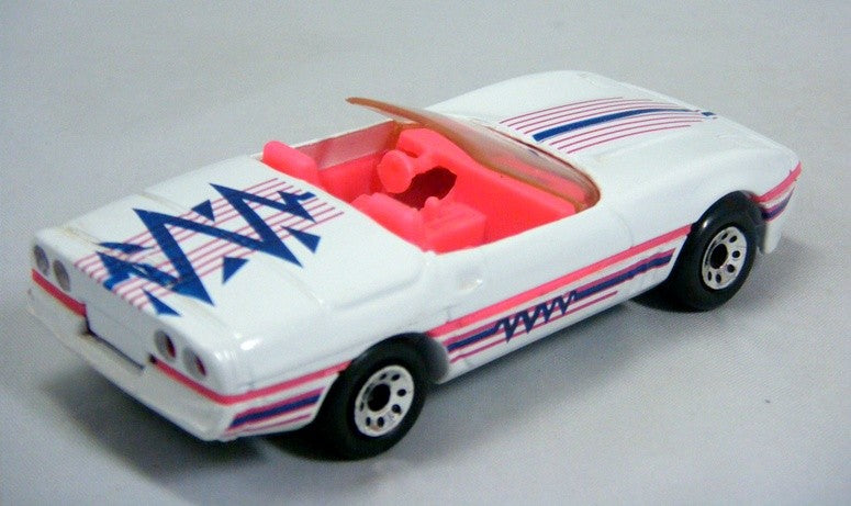 Matchbox Dream Machines - Chevrolet Corvette C4 Convertible