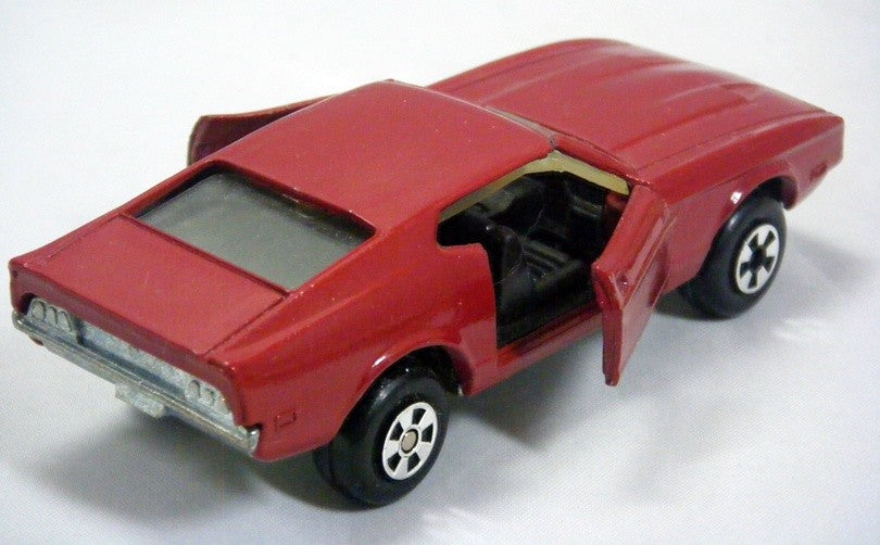 Ertl - Ford Mustang Fastback