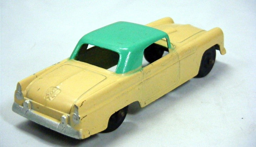 Tootsietoy 1955 Ford Thunderbird Coupe