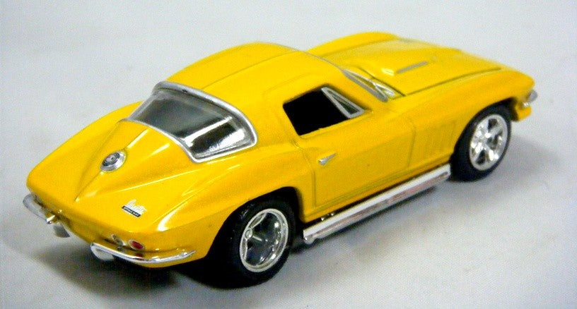 M2 Machines 1966 Chevrolet Corvette 427 Coupe
