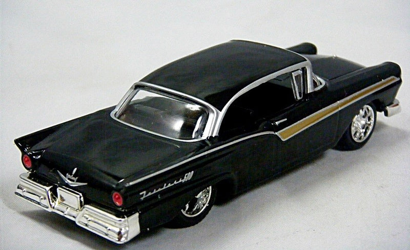 M2 Machines 1957 Ford Fairlane 500