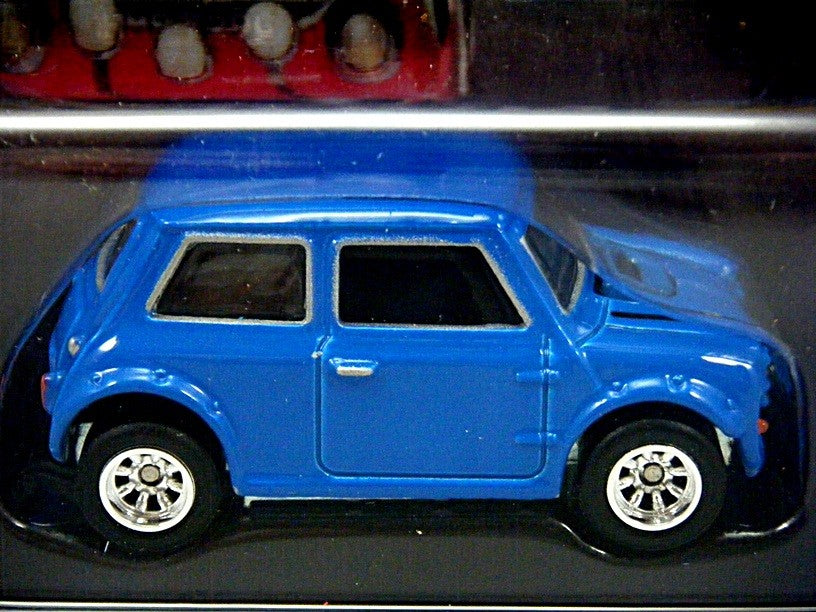 Hot Wheels Nostalgia - Italian Job - Morris Mini 
