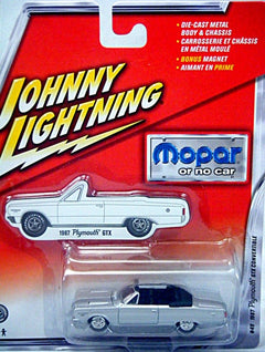 Johnny Lightning 1967 Plymouth GTX Convertible