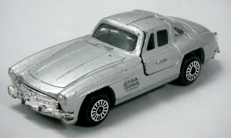 Zee Toys - Mercedes Benz 300 SL Gullwing