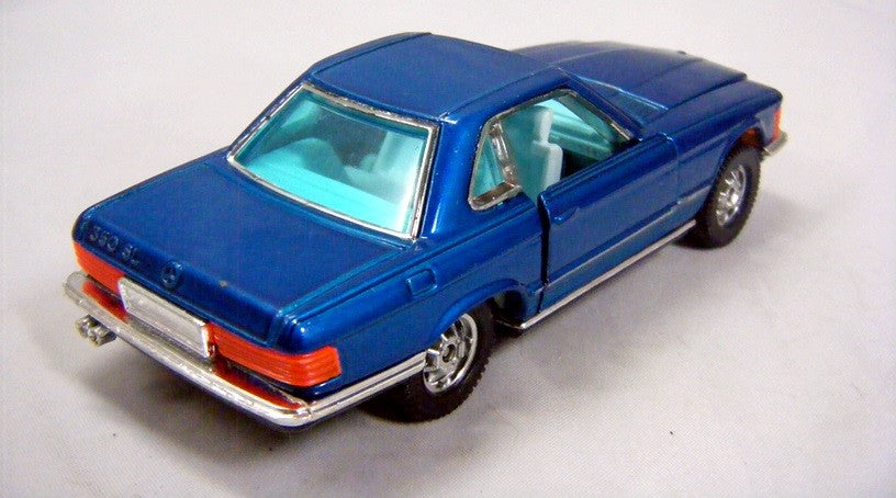 Corgi Junkyard- Mercedes 350SL Coupe (393A-3)