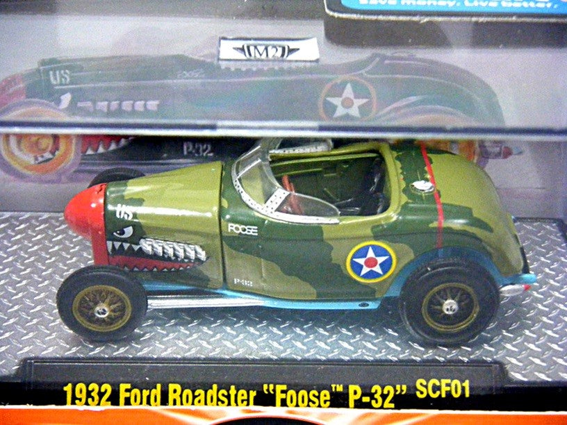 M2 Machines Foose Design - 1932 Ford P-32 Military Roadster