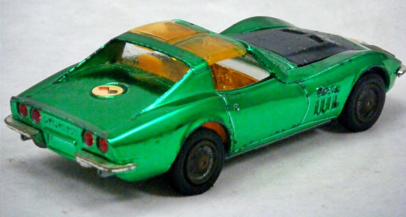 Corgi (300B-1) - Chevrolet Corvette Stingray