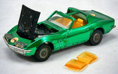 Corgi (300B-1) - Chevrolet Corvette Stingray