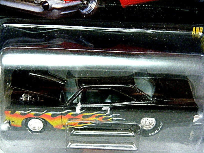 Racing Champions Hot Rod Magazine - 1968 Plymouth Roadrunner