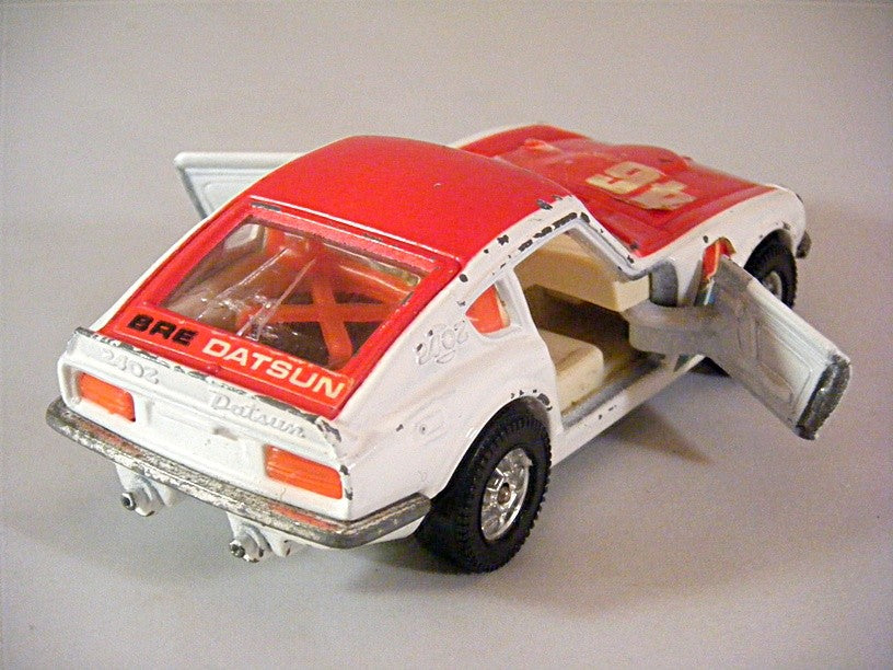 Corgi (396A-1) Datsun 240 Z John Morton Race Car