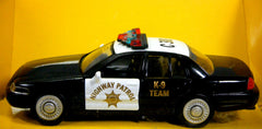 Maisto Road & Track: Ford Crown Victoria Highway Patrol K-9 Police Car