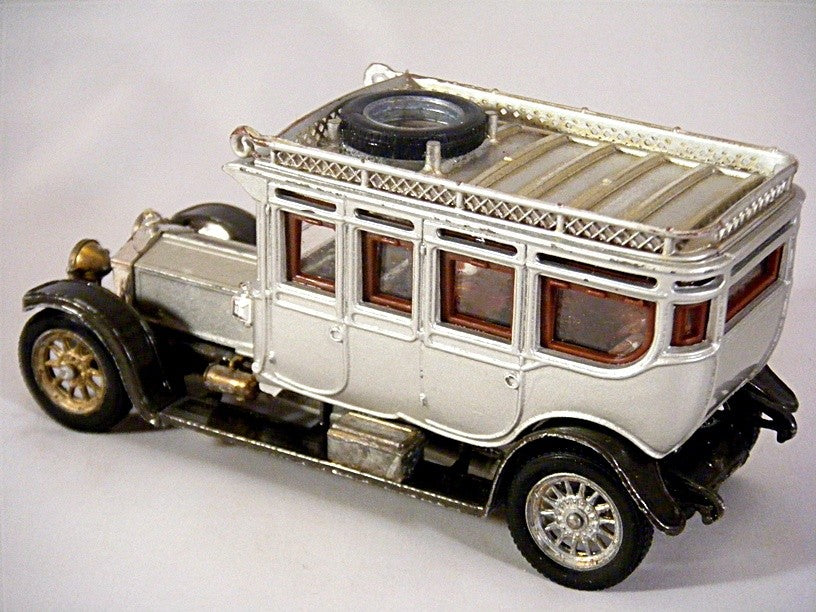 Corgi Classics Series (9041-A) 1912 Rolls Royce Silver Ghost