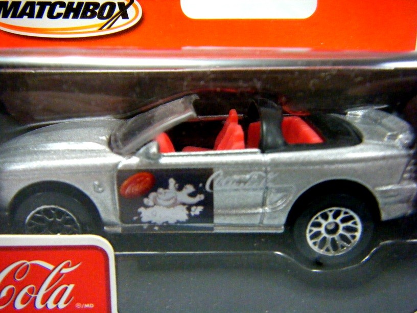 Matchbox - Ford Mustang Convertible Coca-Cola 