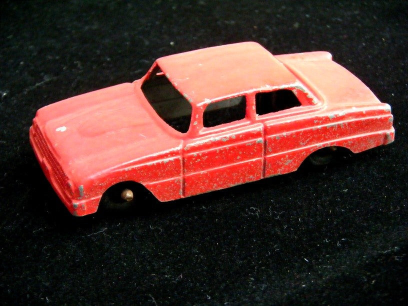 TootsieToy 1960 Ford Falcon