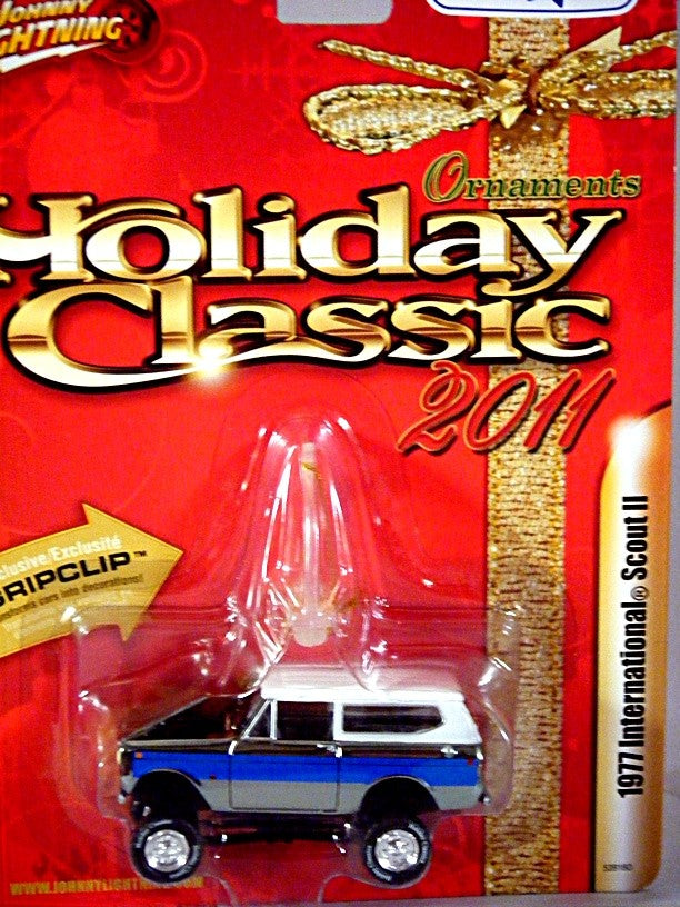 Johnny Lightning Holiday Classics - 1977 International Scout II
