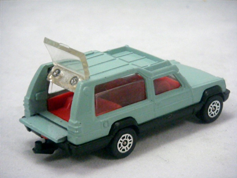Corgi (457-B4) Talbot Matro Rancho Truck