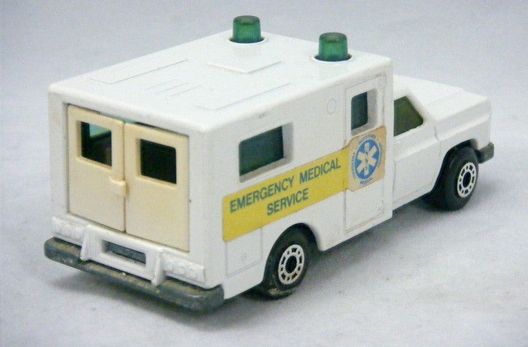Matchbox: Chevrolet EMS Ambulance