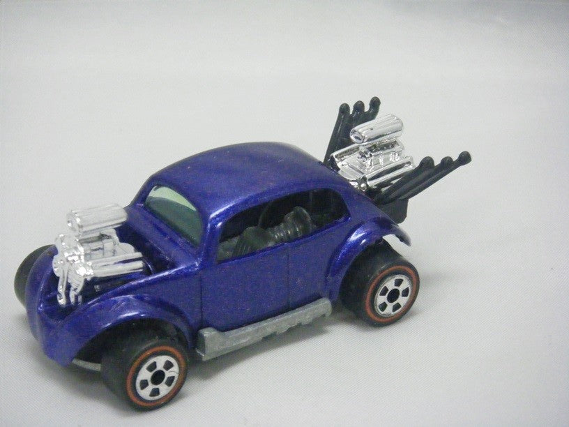 Johnny Lightning - VW Bug Bomb