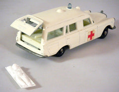 Matchbox - Mercedes-Benz "Binz" Ambulance - with stretcher