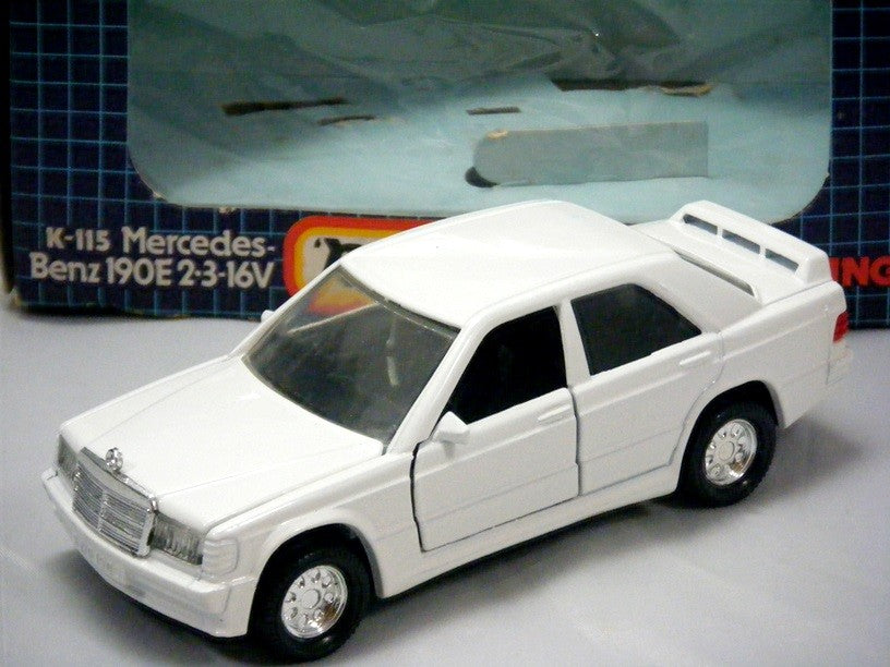 Matchbox Superkings (K-115) - Mercedes-Benz 190 Sedan
