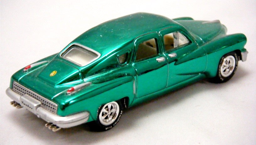Johnny Lightning Holiday Classics 1948 Tucker Torpedo