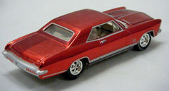 Johnny Lightning Holiday Classics - 1965 Buick RIviera