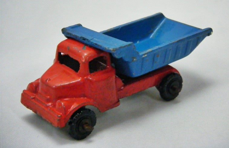 Barclays City Cartage Garbage Truck