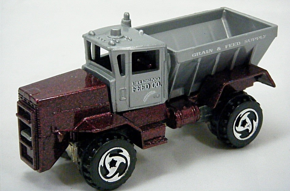 Hot Wheels - Oshkosh Grain and Feed Truck