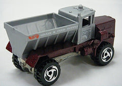 Hot Wheels - Oshkosh Grain and Feed Truck