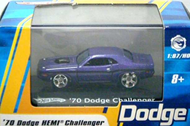 Hot Wheels HO Scale 1970 Dodge Challenger