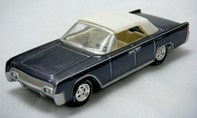 Johnny Lightning 1958 Ford Thunderbird