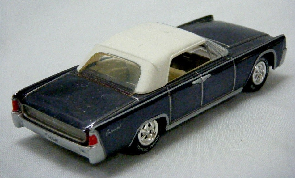 Johnny Lightning 1958 Ford Thunderbird