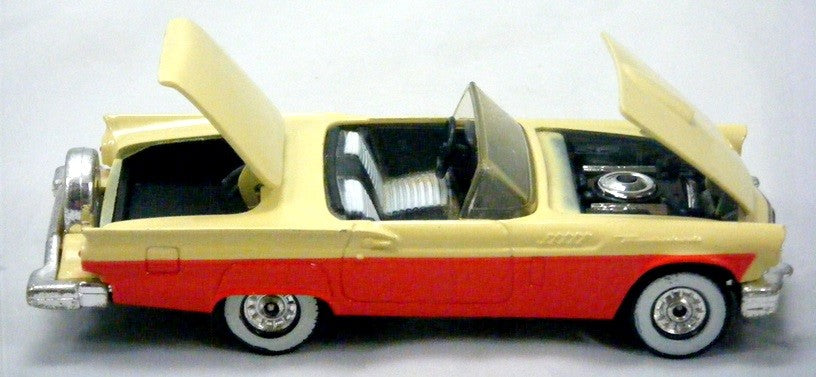  Corgi (810) 1957 Ford Thunderbird w/ Continental Kit