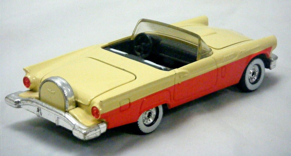  Corgi (810) 1957 Ford Thunderbird w/ Continental Kit