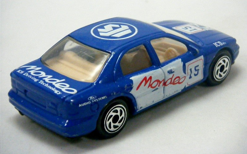 Matchbox Ford Mondeo Rallye Car