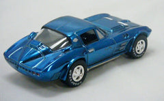 Johnny Lightning 1965 Chevrolet Corvette Stingray Coupe