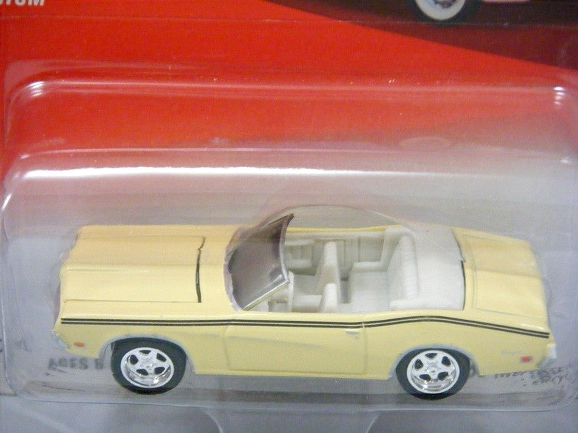 Johnny Lightning Ragtops - 1969 Mercury Cougar