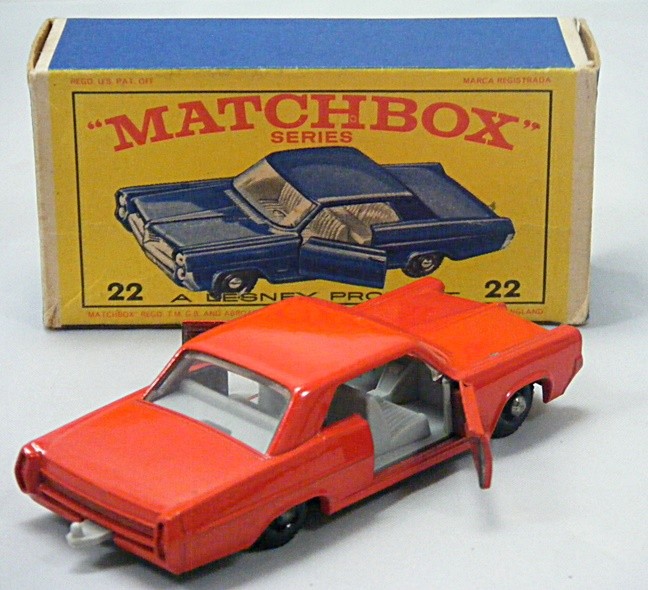 Matchbox: (22C-2) - Pontiac Grand Prix