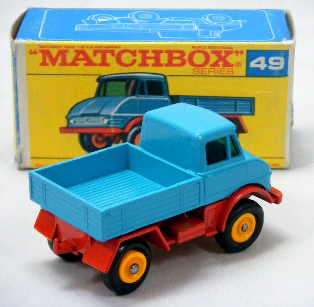Matchbox Regular Wheels - Mercedes-Benz Unimog