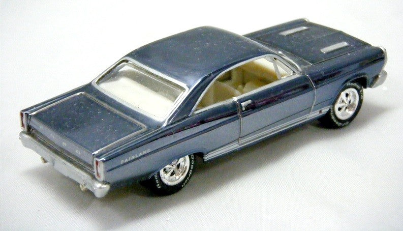 Johnny Lightning Holiday Classics 1966 Ford Fairlane GT